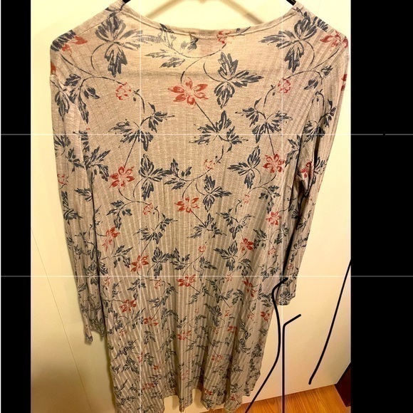 LuLaRoe Sarah Cardigan - Picture 5 of 5